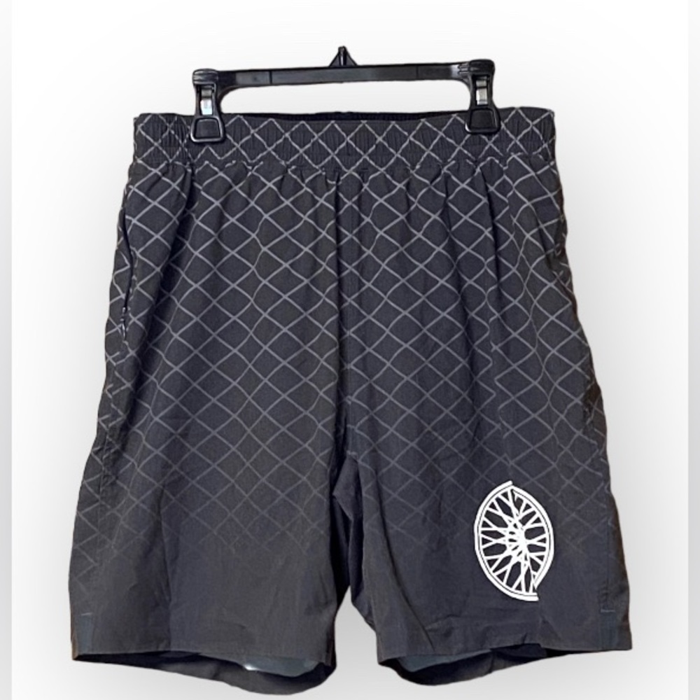 Soul Cycle Lined Shorts Gray Wheel Logo Drawstring Key Pocket Gray